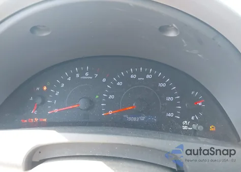 2010 Toyota Camry Le z USA, uszkodzony, nr VIN 4T1BF3EK4AU070917